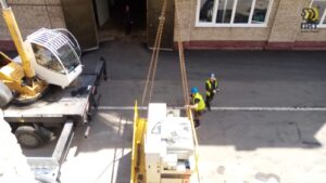 Перемещение шлифовального станка — фото с высоты