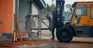 Фото такелажной компании, перемещение оборудования