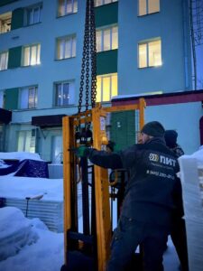 Выгрузка и подъем медицинского оборудования для ООО “Изварино Фарма”