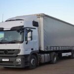 Аренда фуры Mercedes 20 тонн с длиной борта 13.6 метров в Москве. Цена от 21 840 ₽ за смену.