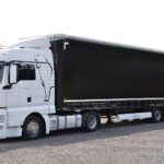 Аренда фуры MAN 20 тонн с длиной борта 13 метров в Москве. Цена от 21 840 ₽ за смену.
